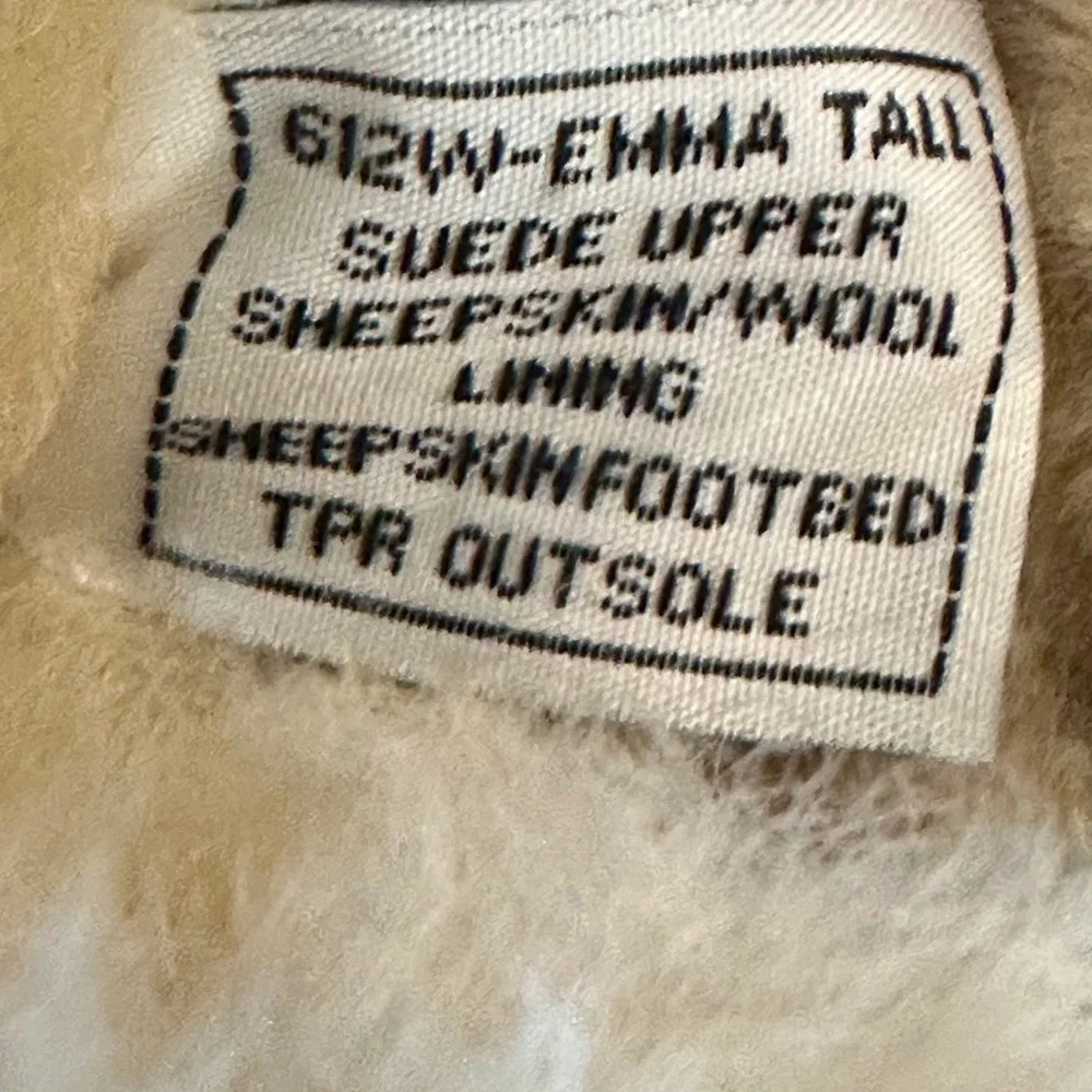 Bearpaw Emma Tall Women's Boots Sz 7W Hickory Brown Suede Sheepskin Lining‎ Cozy